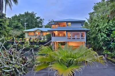 Image de Deux maisons de luxe @ Richardsons Beach Park-Hilo Bay. 16 couchages. Meilleur emplacement.
