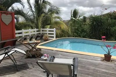 Image de Un appartement 3 chambres, moderne, piscine privée, vue mer, à 10 mn de la plage et