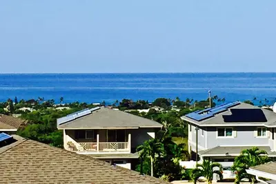 Image de Vue sur l'océan Makaha - 3 chambres - près des plages et des randonnées - familial - Oahu