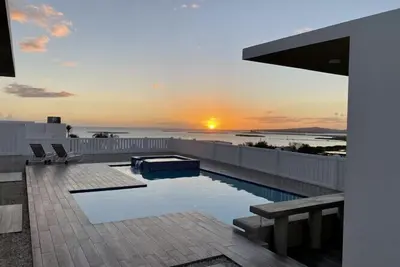 Image de Belle propriété avec vue sur l'océan