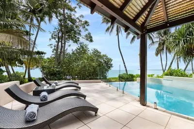 Image de The Beach Villa sur Absolute Beachfront avec vue