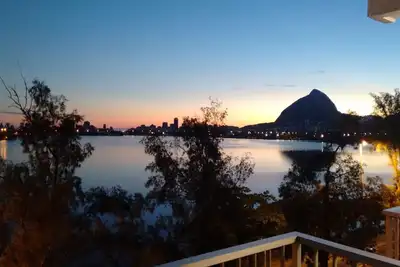 Image de Excellent Appartement Dans Le Beau Lagon Centre-Ville! Vue Merveilleuse!