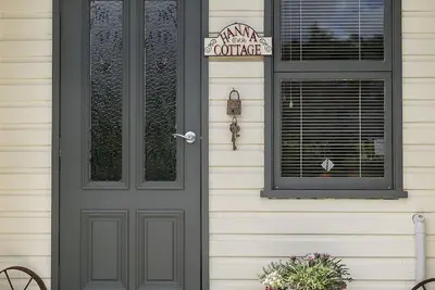 Image de Hanna Cottage at Cavanough House Romance privée chanteuse dans une vallée isolée