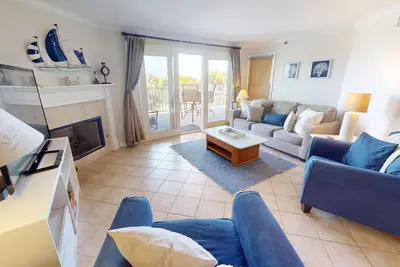 Image de Fort Screven Villas - Unité 102 - Face à l'océan - Accès facile à la plage - Wi-Fi Gratuit