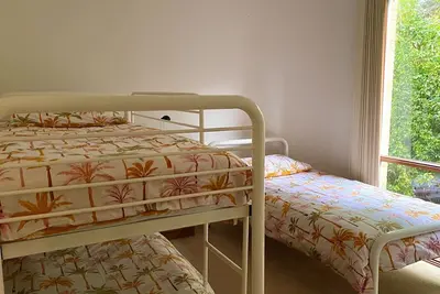 Image de 1/4 Myamba Parade, Surfside