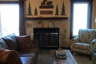 Image de Idéalement situé à tout le meilleur Le Poconos a à offrir!