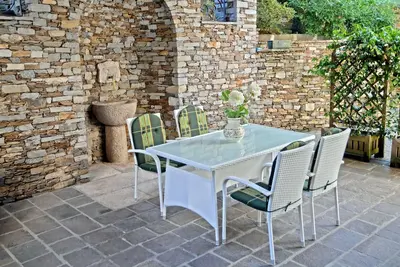 Image de Appartement avec belle véranda et jardin
