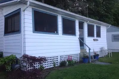 Image de Family Cottage Get-away Dans le coeur de Seneca Lake Wine Country - Animaux acceptés