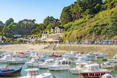 Image de Maison Pieds Dans L'Eau A Brehec Plage