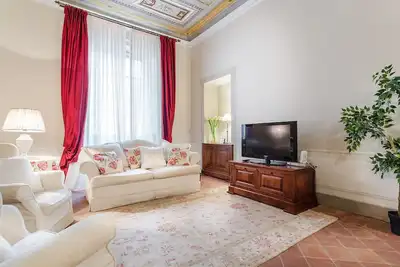 Image de Au-DELÀ De L'Extraordinaire Romantique Tranquille Appartement spacieux à côté de la tour Guinigi