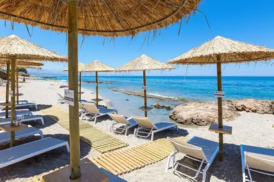 Villa Persi, Villa exclusive avec plage privée et service de première classe