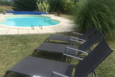 Image de Cottage avec piscine chauffée privée, 15 mins à la plage la plus proche
