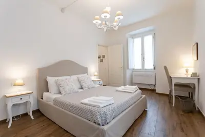 Image de Mercatale Appartement Centre historique Prato en Toscane (Wifi, climatisation)