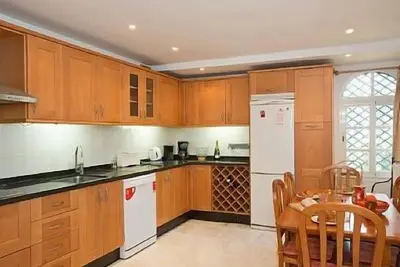 Image de Villa de 3 chambres dans une position fabuleuse. .