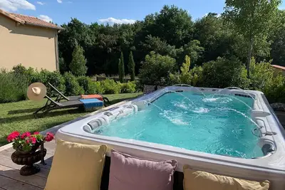 Villa Grésigne - climatisation & Spa de nage dans un Domaine avec vue sur la Forêt – Viii