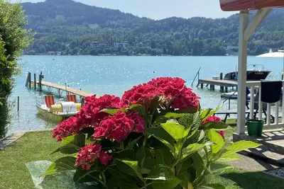 Image de Seehaus avec accès direct au lac Wörthersee à Krumpendorf, Autriche