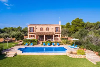 Image de Finca idyllique et côtière avec piscine à débordement et belles vues sur le paysage