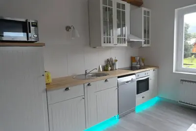 Image de App 65m2 wifi 4/6 pers 2ch 2wc refait à neuf, calme, grand volume, centre village