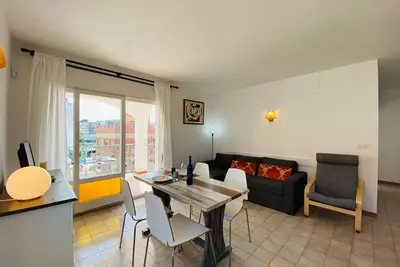 Apartamentos Aquarium (2b). Pres De La Plage.