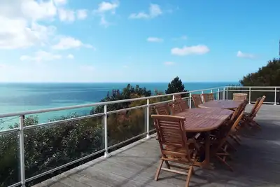 Image de Villa, vue exceptionnelle et panoramique sur plage, mer, falaises à 2 h de Paris