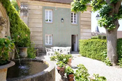 Image de Charmant gîte dans le domaine du Château de Boury (XVIIème siècle)