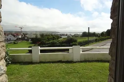 Image de Maison : jardin clos et terrasse, magnifique  vue mer, 85 m2