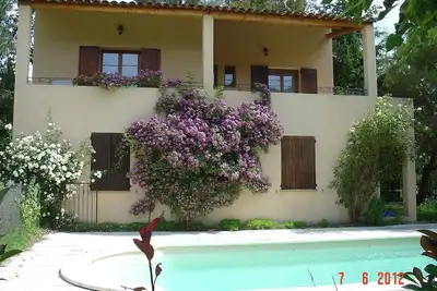 Belle maison individuelle pour se reposer!