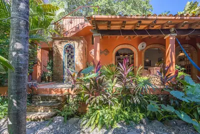 Image de Casa Cereza - Charmante maison à seulement 4 minutes à pied de la plage et de la ville