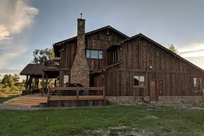 Image de Hideaway de luxe sur la rivière Beaverhead - RiverHouse