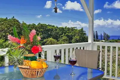 Image de Pineapple Cottage B&B Location de vacances Haiku Maui, Lic # BBPHt2015 / 0011 Sup2