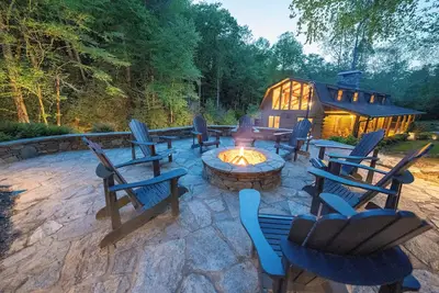 Image de Chalet de montagne de luxe près d'Asheville, du lac Lure et de Hendersonville