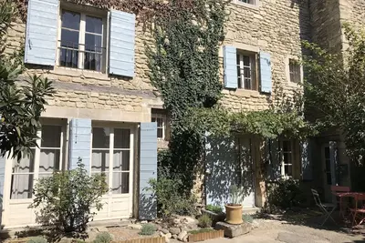 Image de Charmante Rose Cottage, Saignon - au coeur du Luberon en Provence