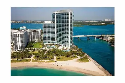 Image de Vue panoramique sur l'océan au Ritz Carlton Bal Harbour