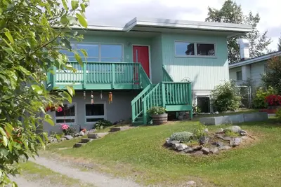 Duplex spacieux et bien situé