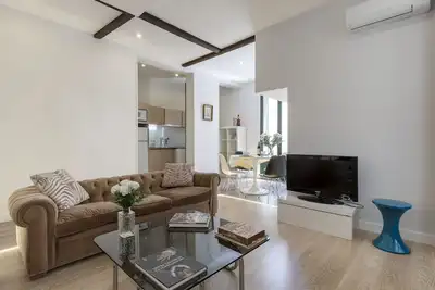 Image de Appartement Bright & Central-Sol