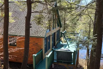 Image de Lakefront Belle maison dans le comté de Sullivan