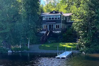Image de Retraite au bord du lac sur Partridge Cove