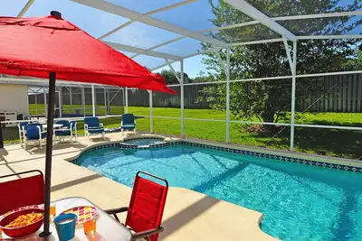 Image de Enorme maison de Disney pour famille et amis, W / Pool, Spa, Game Rm, Wifi