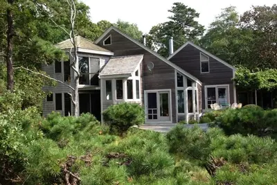 Image de 3 chambres sur la baie avec une vue magnifique