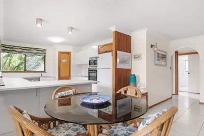 Image de Sha na na Unité 3 - Roi Beach Gem -