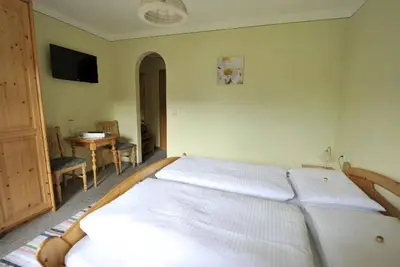 Image de Chambre double avec douche, Wc n ° 7 - Macheiner, maison d'hôtes - Appartement