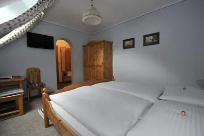 Image de Chambre double avec douche, Wc n ° 8 - Macheiner, maison d'hôtes - Appartement