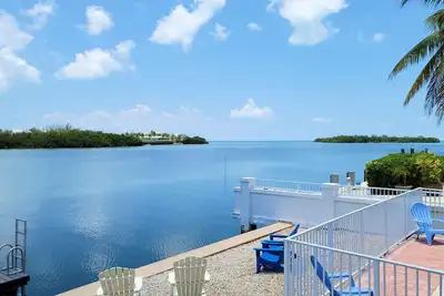 Image de Vues fabuleuses sur le golfe avec un excellent accès nautique, 3 chambres, 2 salles de bain