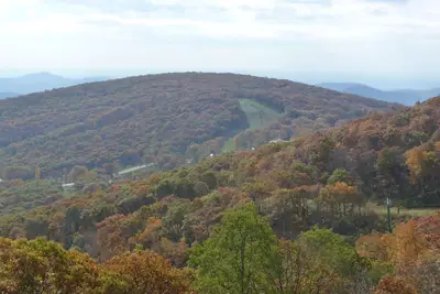 Image de 2 Bdrm Condo - Vues sur la Montagne, idéal pour Ski & Animaux acceptés