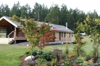 Image de Cabane en rondins rénovée sur une superficie pouvant accueillir jusqu'à 4 personnes