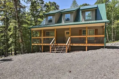 Image de Nouveau! Maison du lac Nolin près de la grotte de Mammoth!