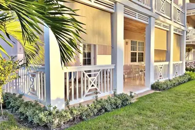 Image de Brand New Modern 3 chambres Villa à Palm Cay, une communauté fermée au paradis.
