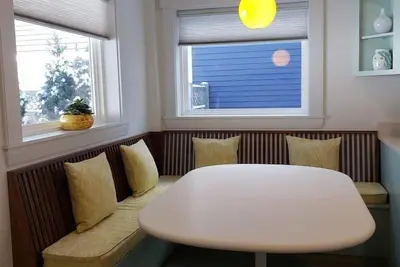 Image de Appartement moderne de deux chambres au centre du centre-ville de Hallowell