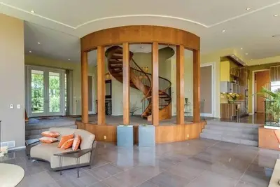 Image de Front de mer luxueux Kent Island Home 30 miles d'Annapolis