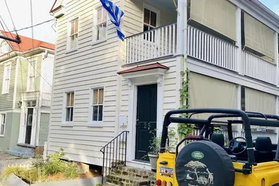 Image de Marcher à tout: charmant et fraîchement rénové, parking, près de la CdC